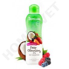 TropiClean Berry & Coconut Deep Cleansing Shampoo